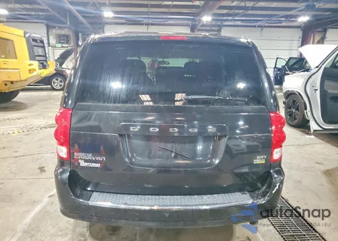 2014 Dodge Grand Caravan Sxt z USA, uszkodzony, nr VIN 2C4RDGCG7ER153937